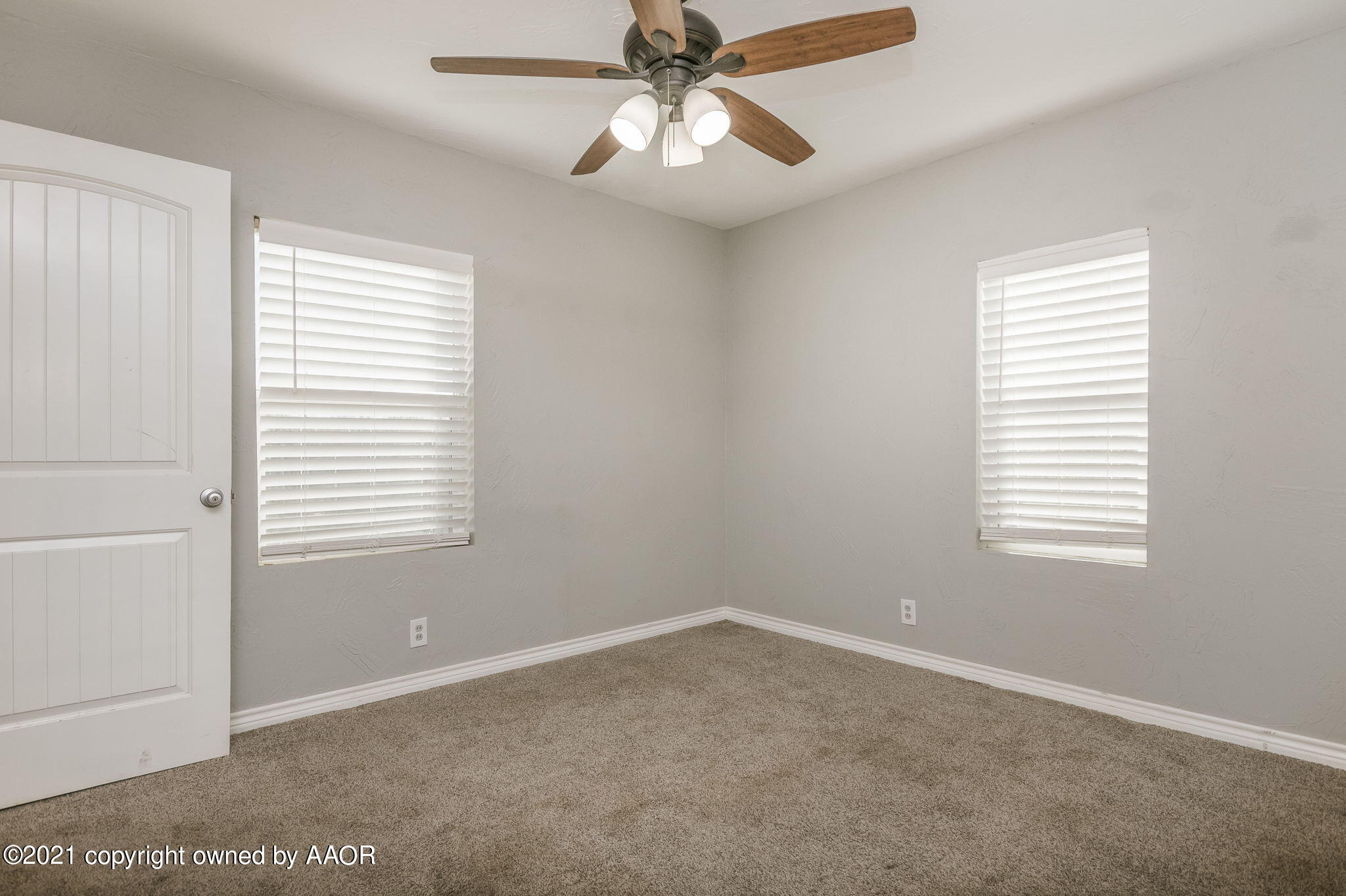 3611 South Monroe Street Amarillo, TX 79110 - Photo 9 of 19 Master Bedroom