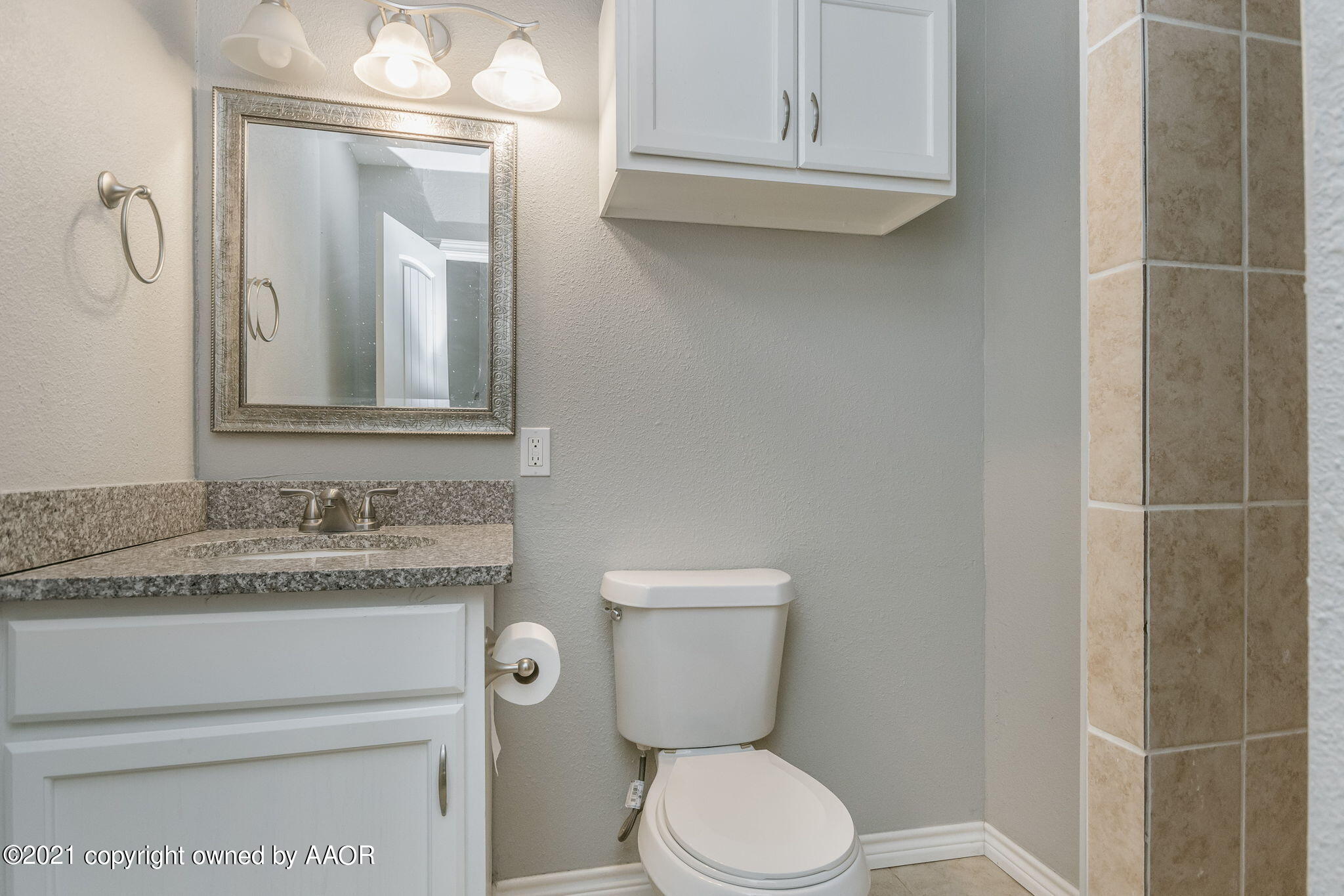 3611 South Monroe Street Amarillo, TX 79110 - Photo 10 of 19 Master Bathroom