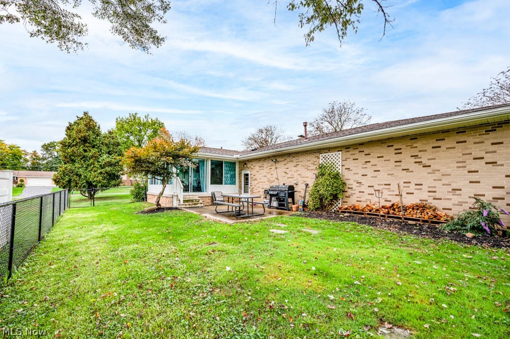 2812 Pine Lake Road Uniontown, OH 44685 - Photo 29 of 32 Gallery Image 29