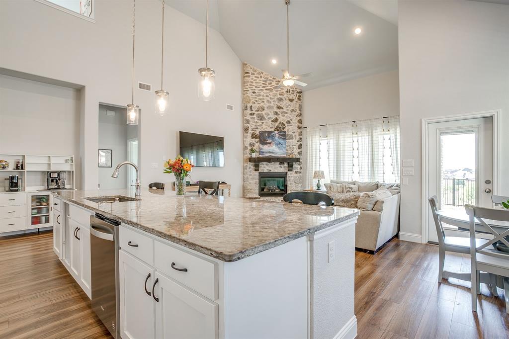 10371 Trail Ridge Drive Fort Worth, TX 76126 - Photo 8 of 35