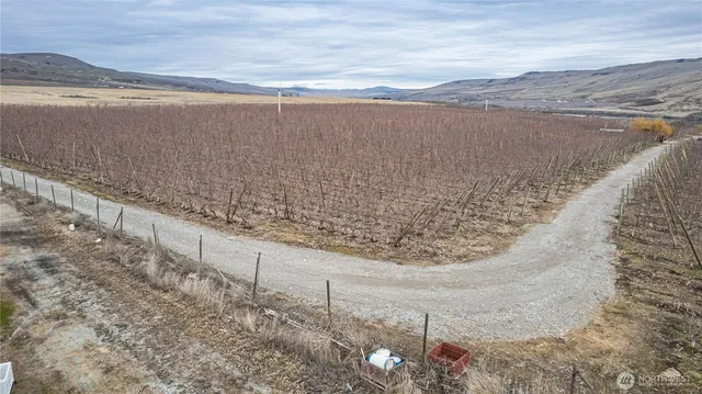 $990,000 | 0 Jack Wells Road, Bridgeport, WA 98813