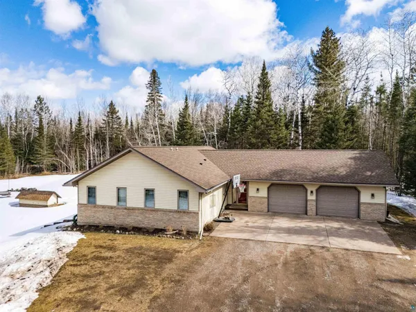 $499,900 | 114 Pine Ridge Road, Esko, MN 55733