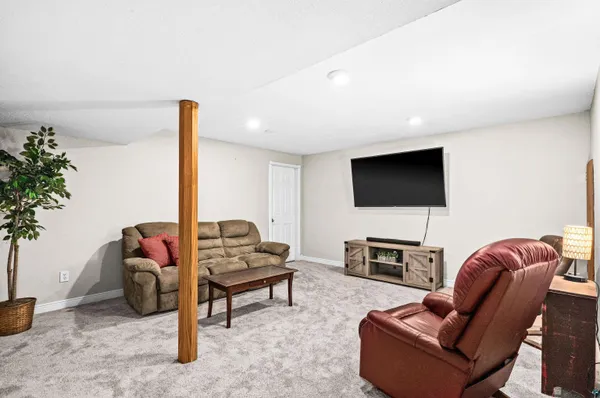 $499,900 | 114 Pine Ridge Road, Esko, MN 55733