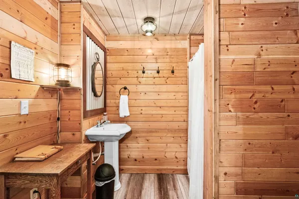 $499,900 | 114 Pine Ridge Road, Esko, MN 55733