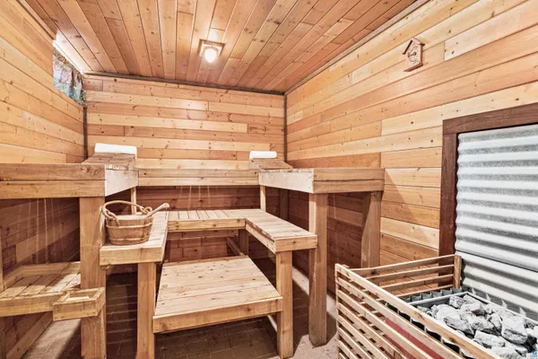 $499,900 | 114 Pine Ridge Road, Esko, MN 55733