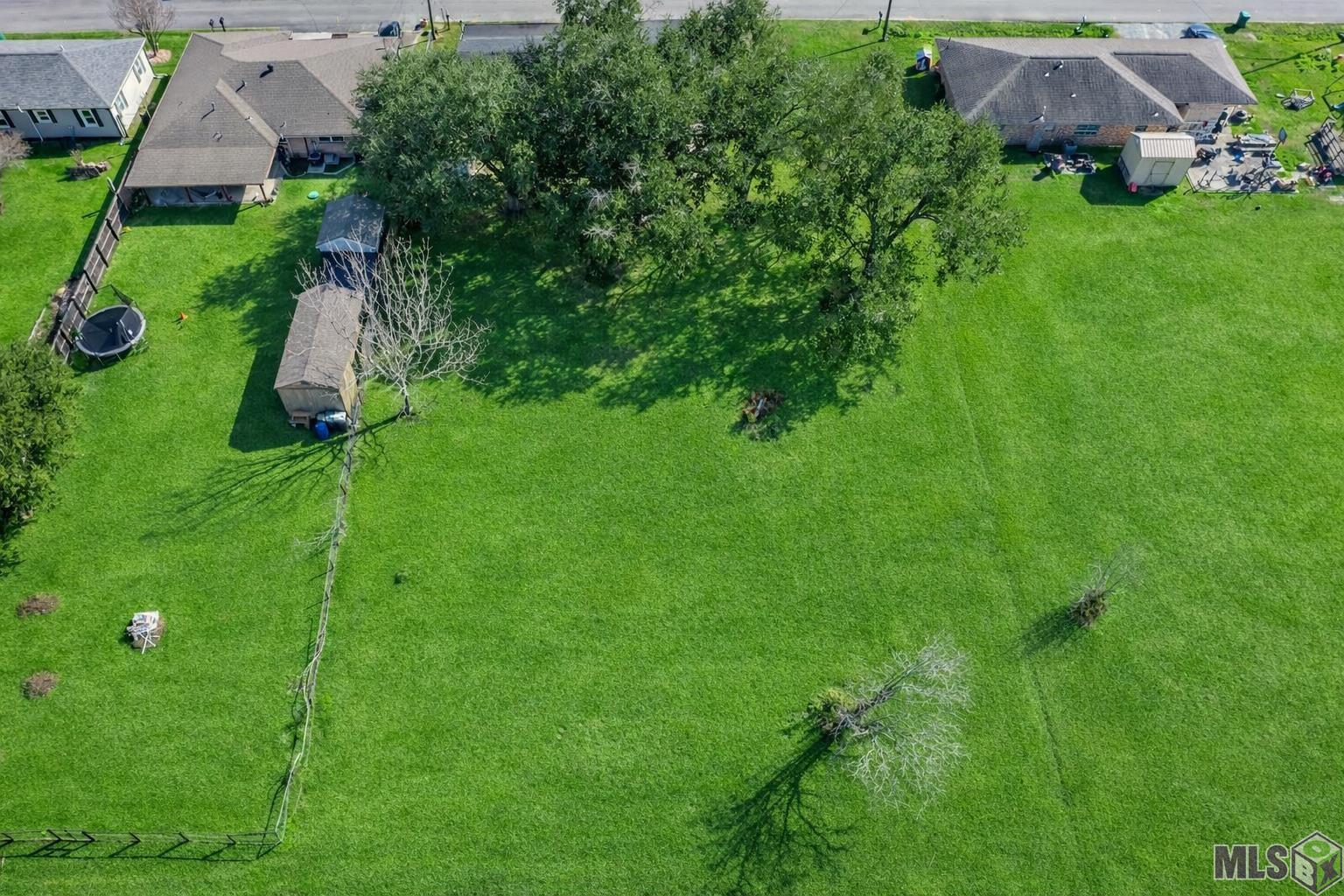 280 St Joseph Street Raceland, LA 70394 - Photo 3 of 12