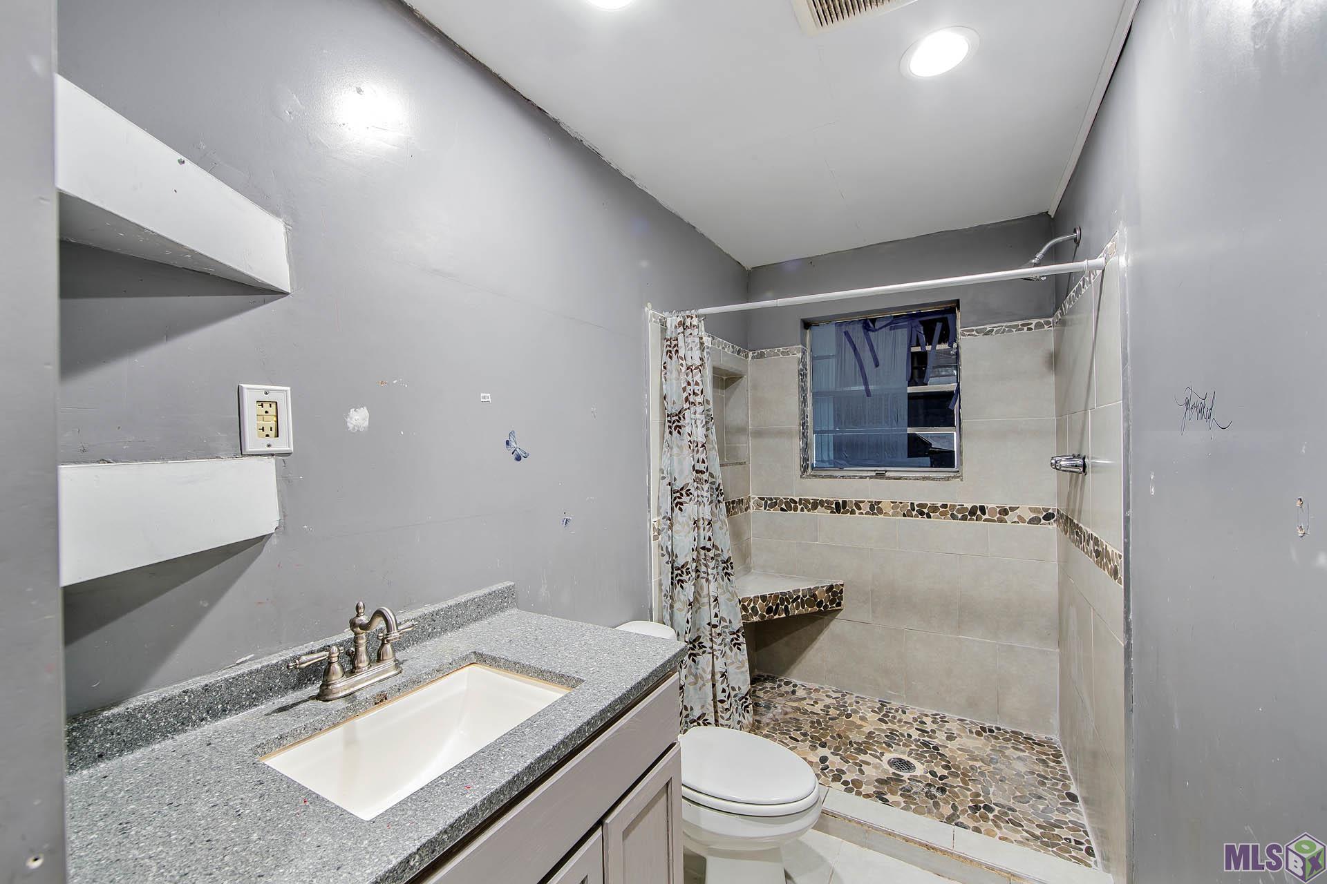 280 St Joseph Street Raceland, LA 70394 - Photo 8 of 12