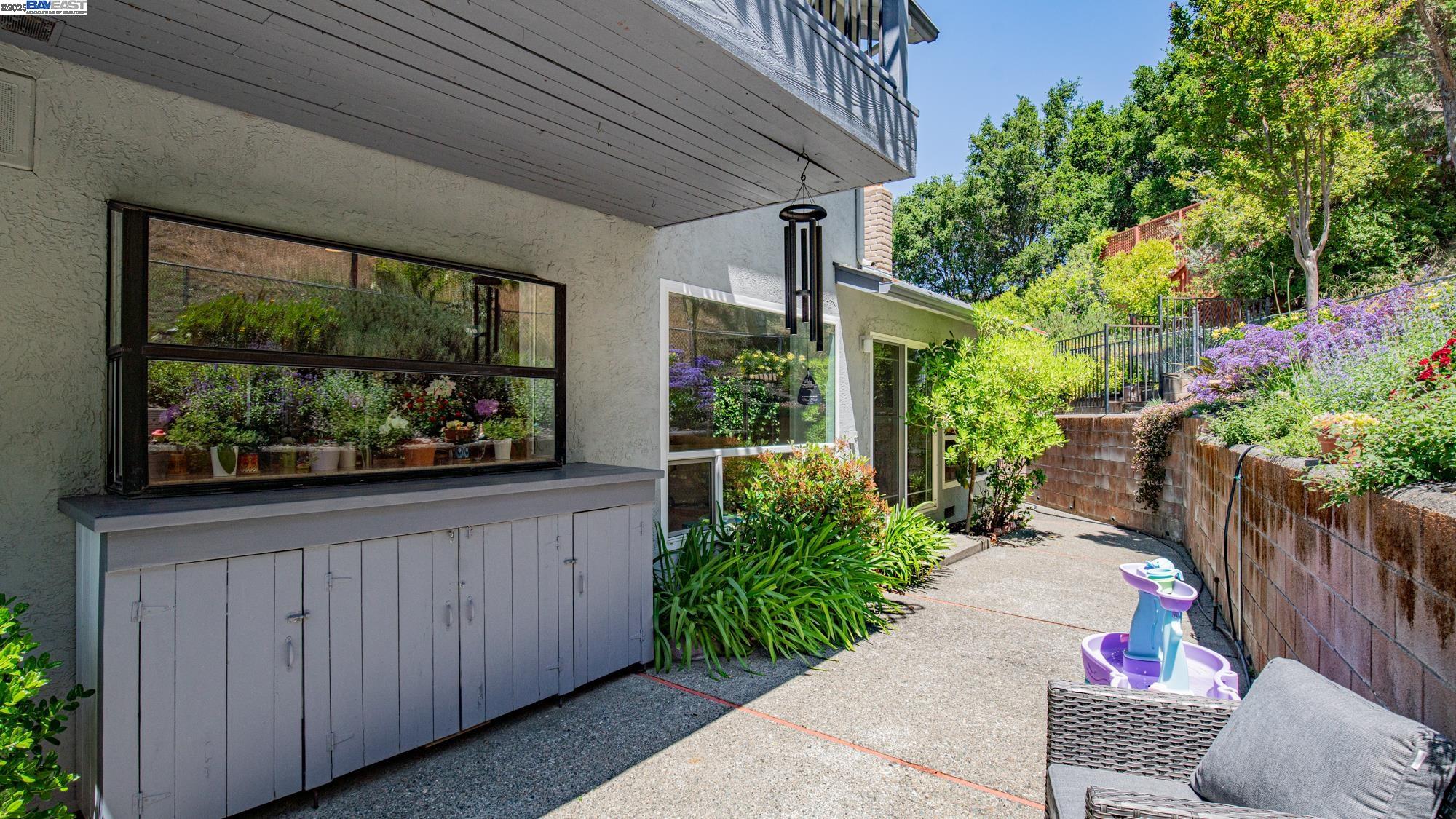 11 Oak Tree Court San Rafael, CA 94903 - Photo 46 of 56