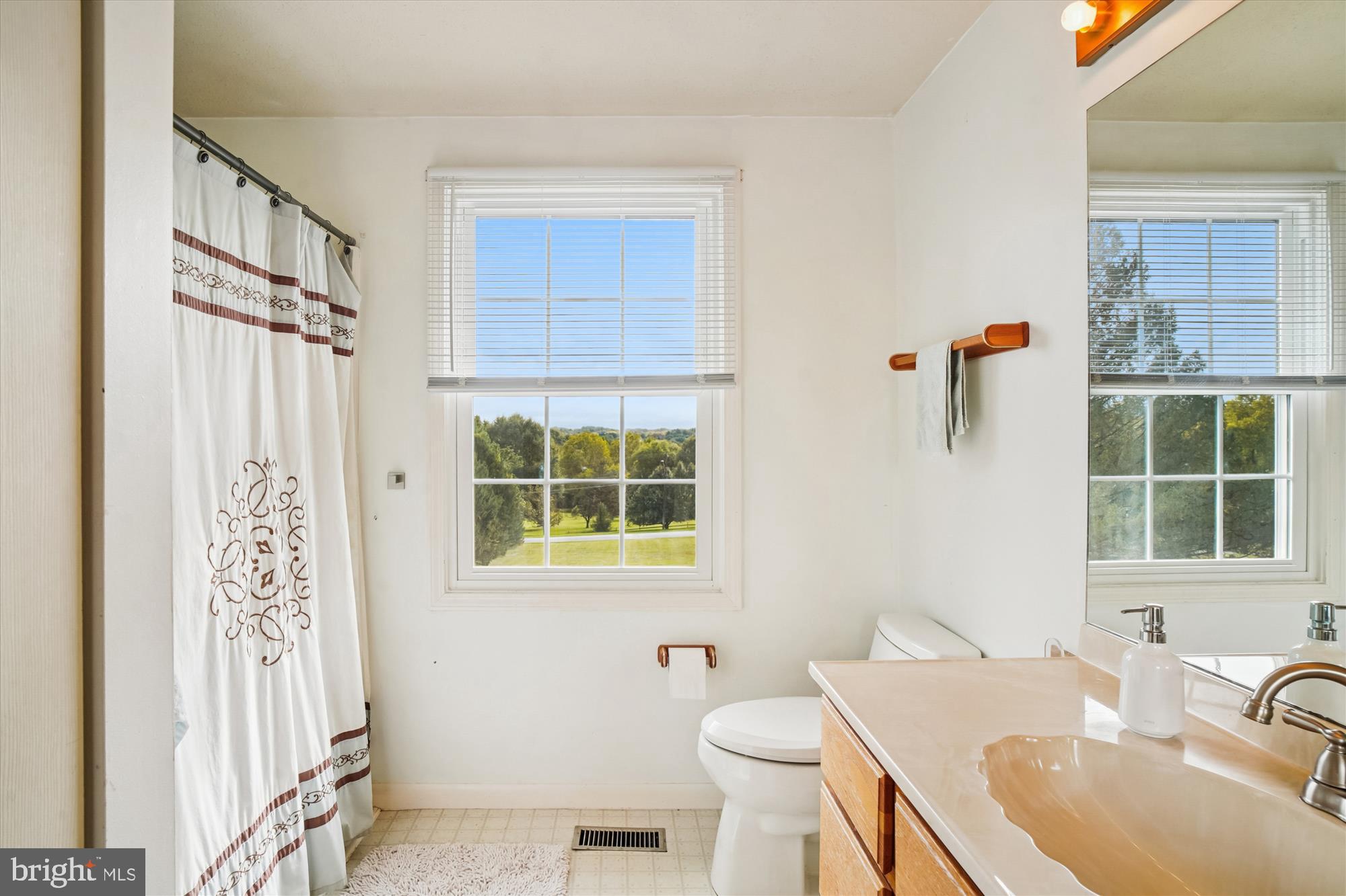 21904 Goshen School Road Gaithersburg, MD 20882 - Photo 21 of 27