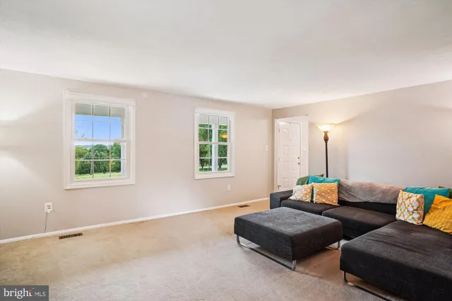 $785,000 | 21904 Goshen School Road, Gaithersburg, MD 20882