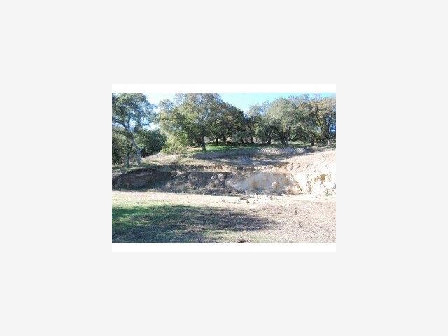 9115 Tea Tree Way Gilroy, CA 95020 - Photo 8 of 9 Gallery Image 8