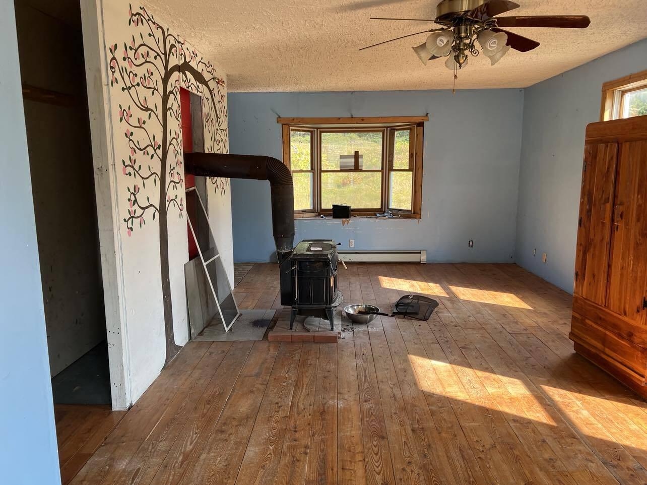59 Garnet Head Road Pembroke, ME 04666 - Photo 7 of 17 livingroom 1