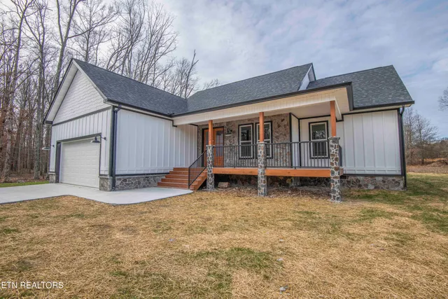$549,900 | 1050 Rachel Drive, White Pine, TN 37890
