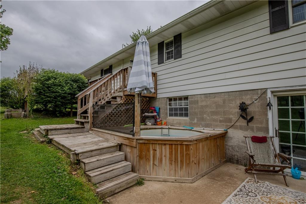 510 Mapletown Road Garards Fort, PA 15334 - Photo 5 of 47