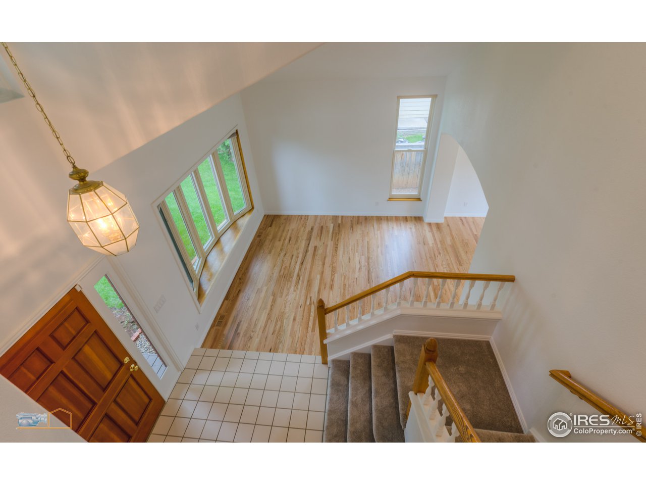 5933 Wellington Road Boulder, CO 80301 - Photo 22 of 39 a view of entryway and hall