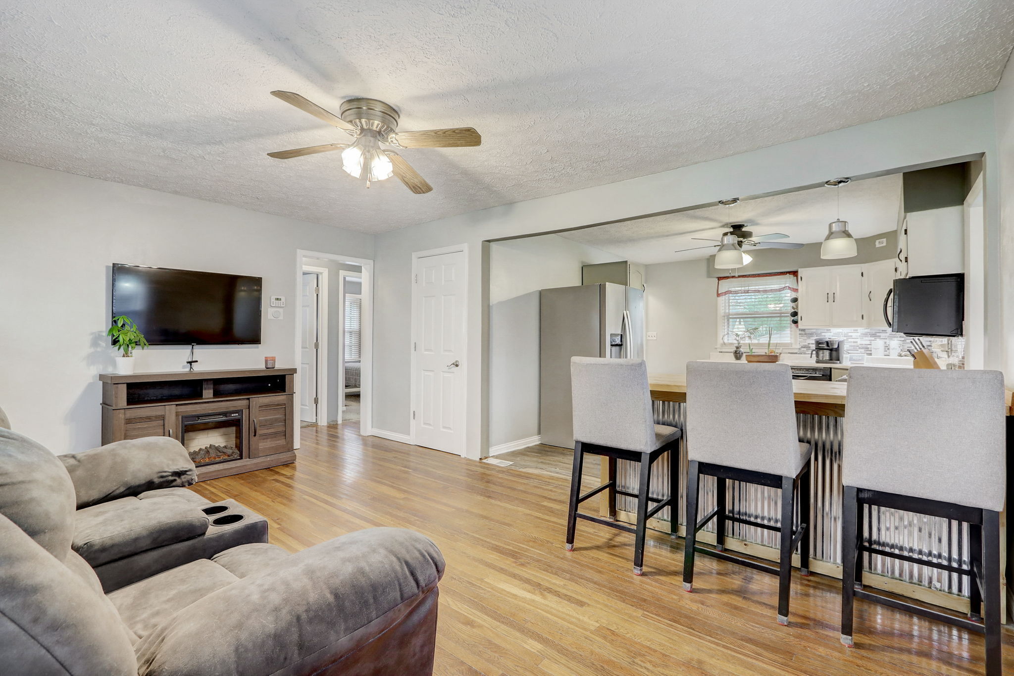 131 Maxwell Road Indianapolis, IN 46217 - Photo 13 of 48 Gallery Image 13