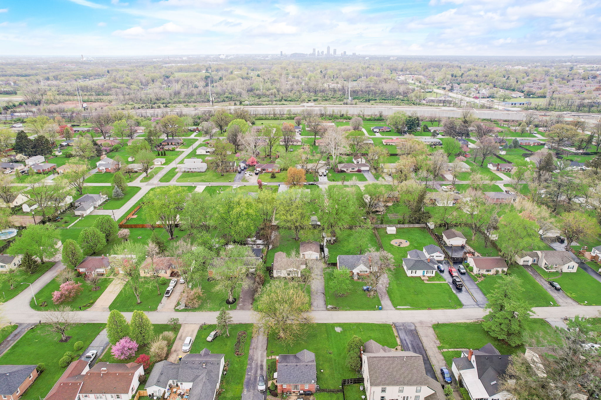 131 Maxwell Road Indianapolis, IN 46217 - Photo 41 of 48 Gallery Image 41