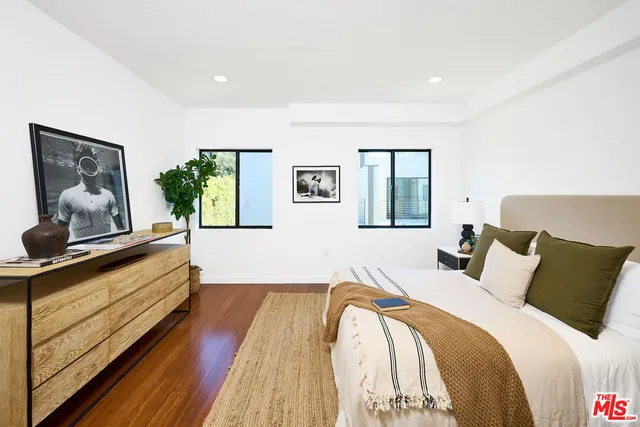 $1,995,000 | 748 Brooks Avenue, Venice, CA 90291