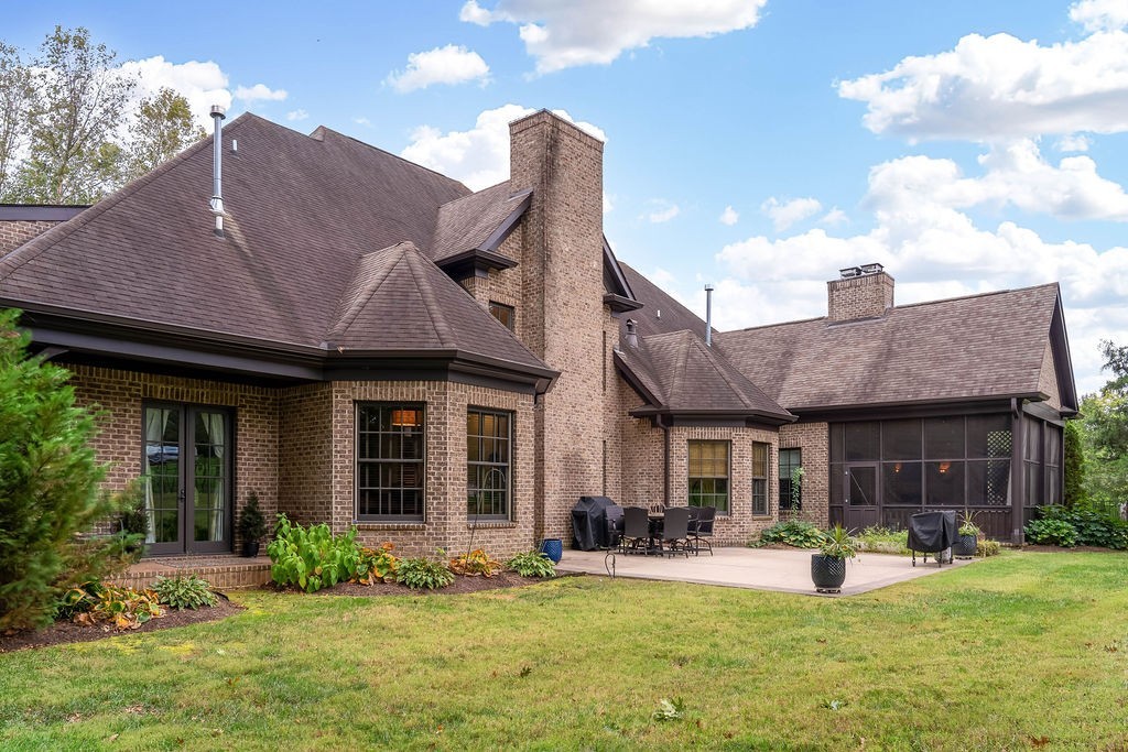 108 Alpine Court Franklin, TN 37069 - Photo 38 of 42 a view of a house with sitting area and garden