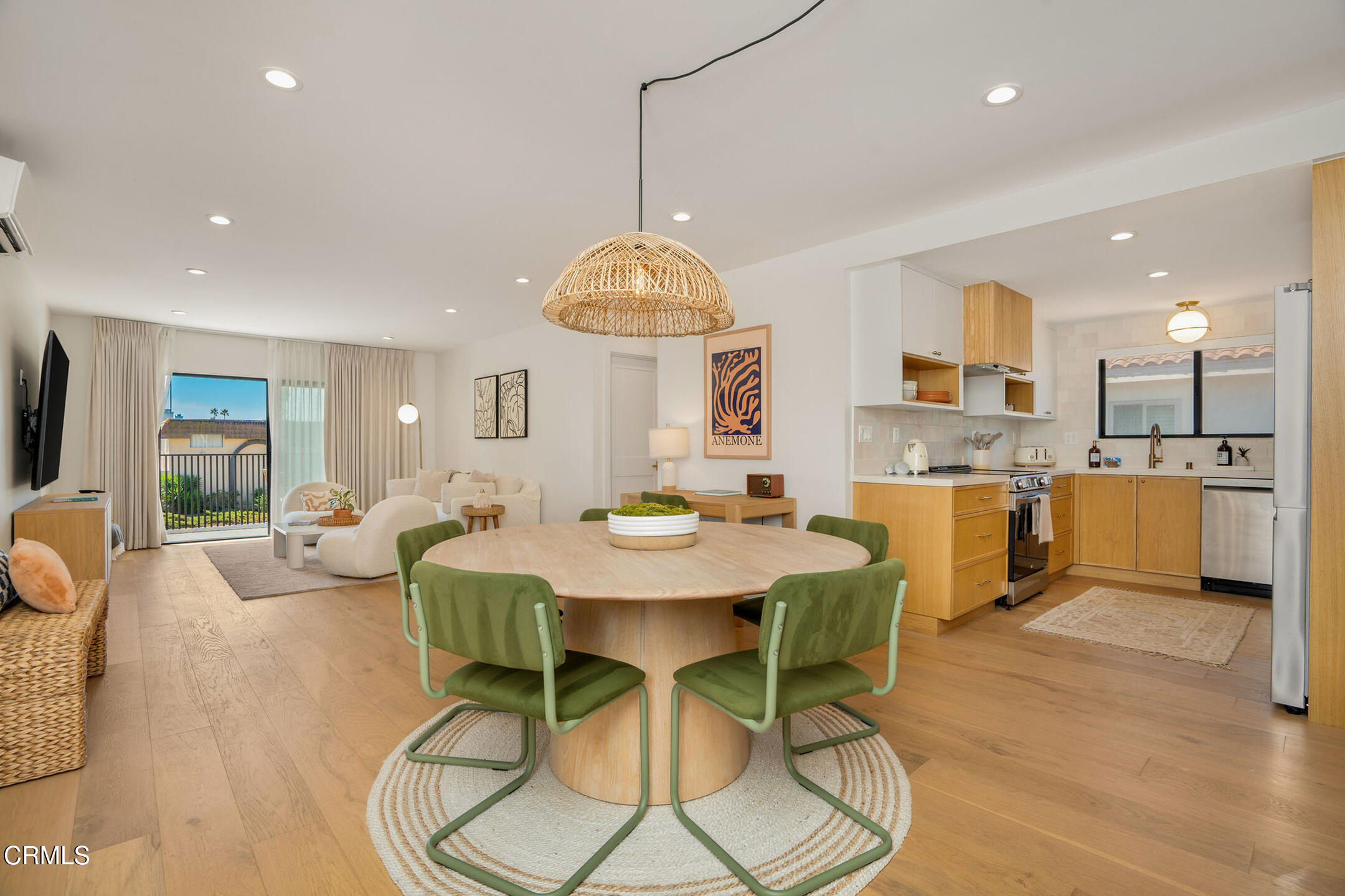 5135 West Wooley Road, Unit 3 Oxnard, CA 93035 - Photo 12 of 21 DSC09985