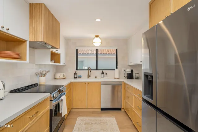 $3,295 | 5135 West Wooley Road, Unit 3, Oxnard, CA 93035