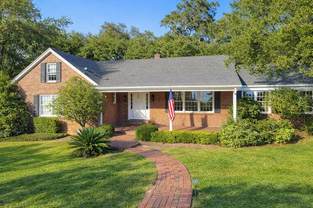 $10,000 | 14 Country Club Drive, Charleston, SC 29412