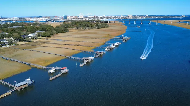 $10,000 | 14 Country Club Drive, Charleston, SC 29412