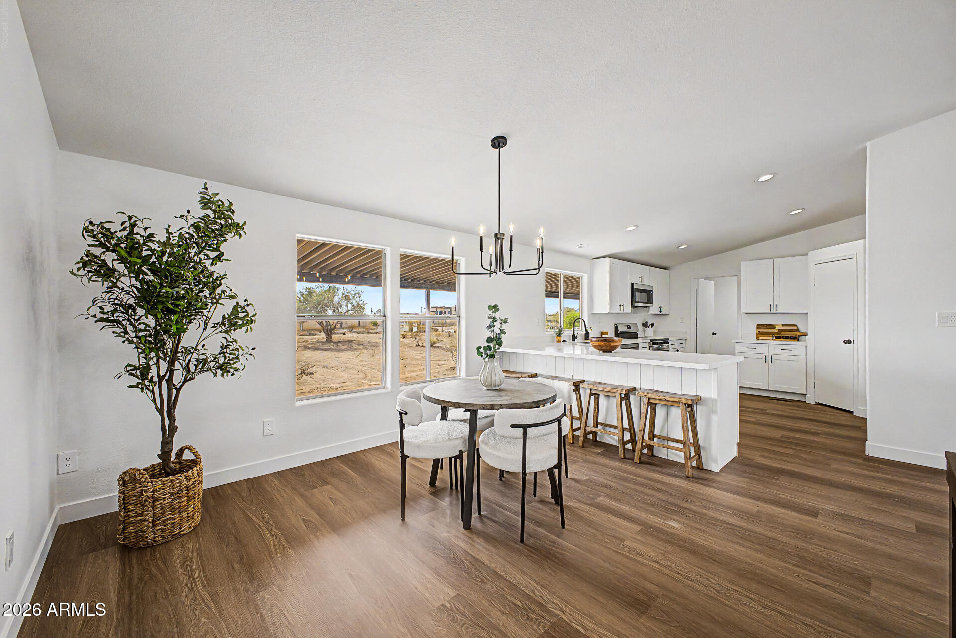 1480 South Chaparral Road Apache Junction, AZ 85119 - Photo 11 of 39