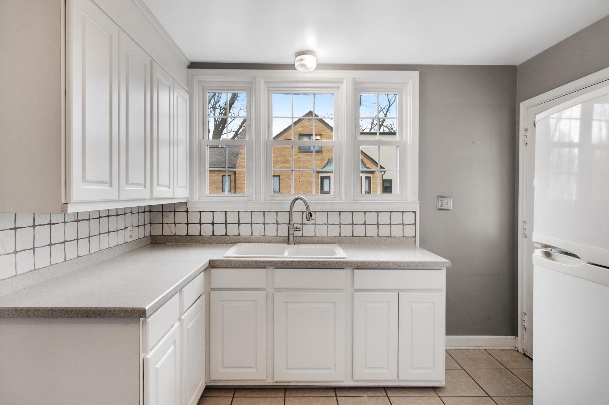 1160 Kingslea Road Columbus, OH 43209 - Photo 13 of 38 DSC08681_2_3