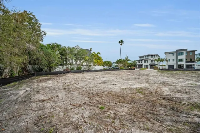 $699,000 | 370 12th Avenue, Indian Rocks Beach, FL 33785