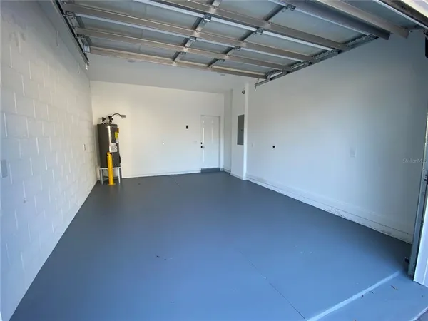 $2,295 | 732 South Lee Avenue, Orlando, FL 32805