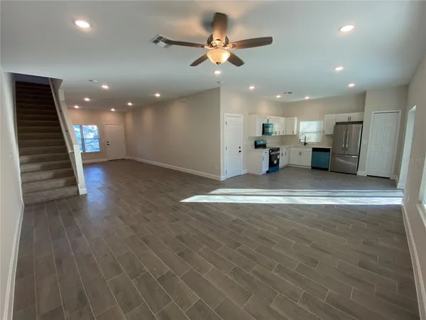 $2,295 | 732 South Lee Avenue, Orlando, FL 32805