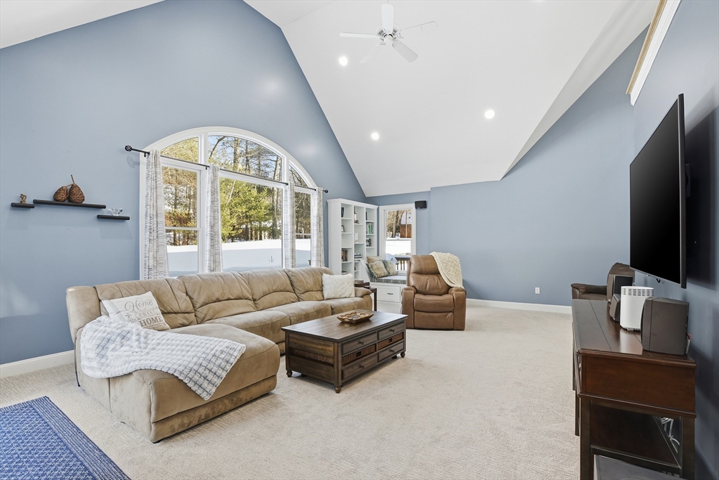 15 Gilson Road Groton, MA 01450 - Photo 14 of 38