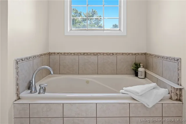 $394,900 | 1004 Carter Drive, Georgetown, IN 47122