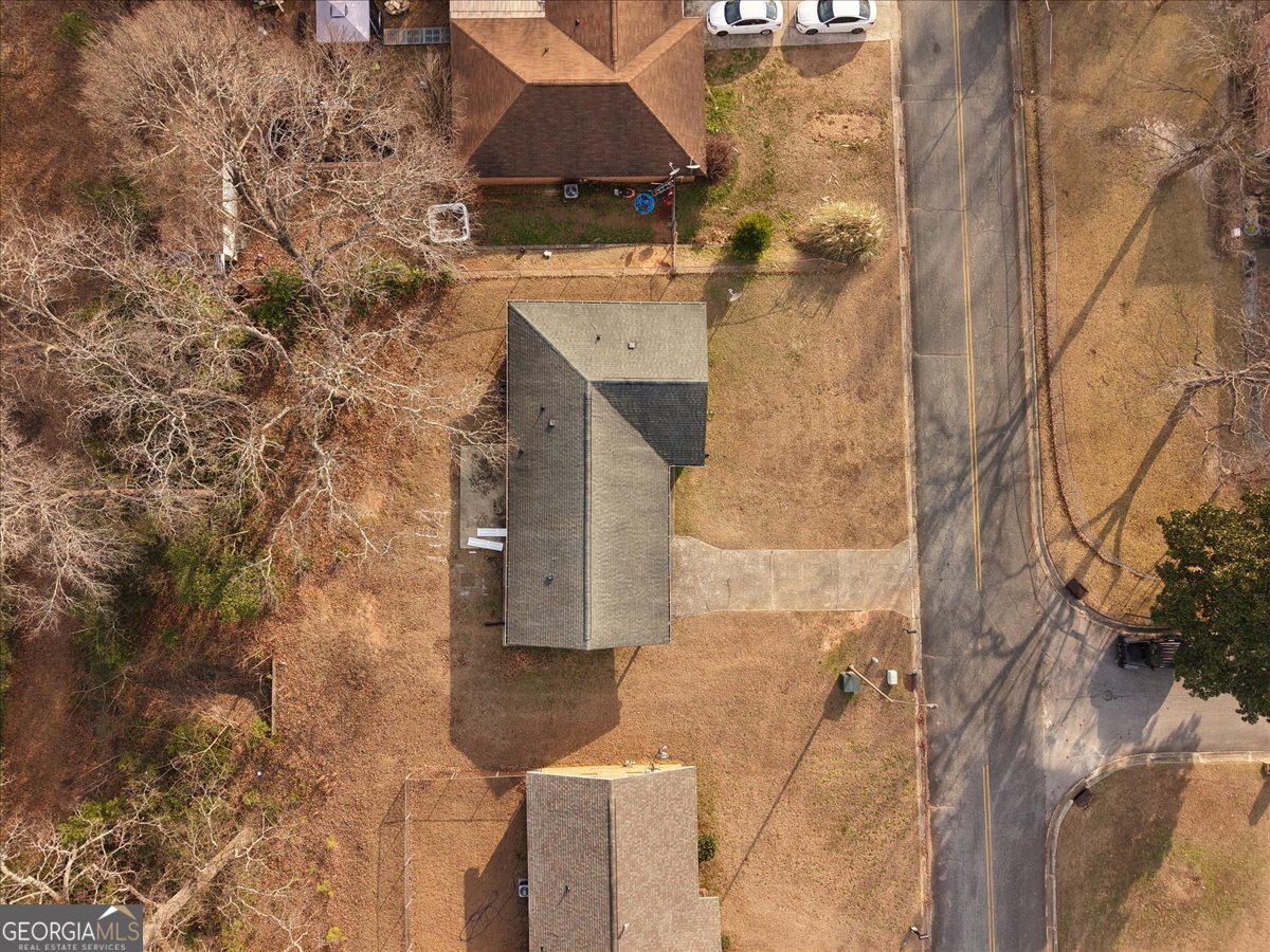 223 Randy Circle Warner Robins, GA 31088 - Photo 25 of 27 a aerial view of a house with a yard