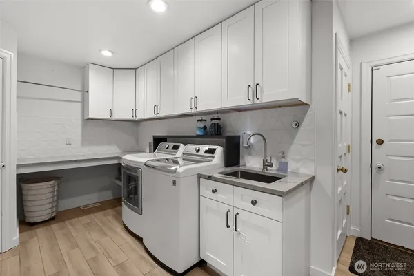 $1,187,500 | 26419 12th Ave Court East, Spanaway, WA 98387