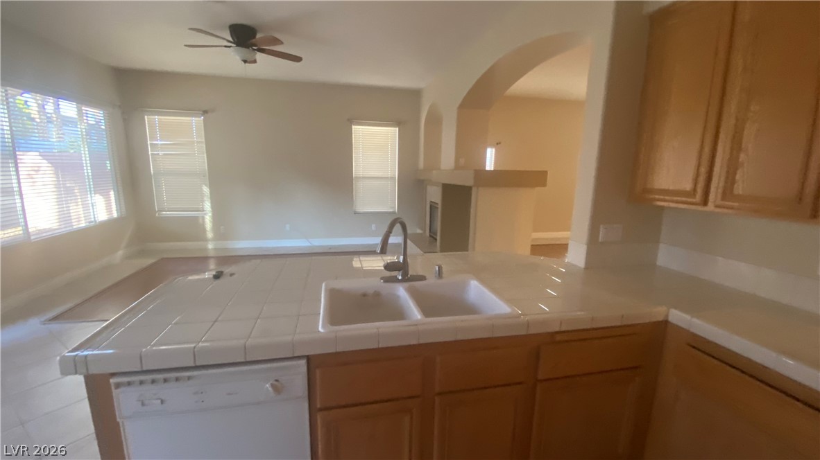 9222 West Viking Road Las Vegas, NV 89147 - Photo 6 of 12