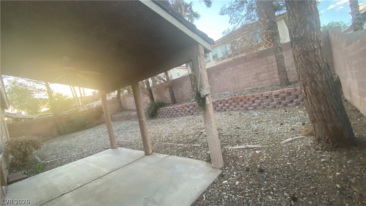 9222 West Viking Road Las Vegas, NV 89147 - Photo 9 of 12