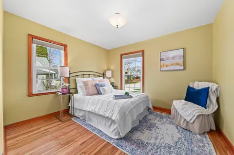 $385,000 | W63N391 Hillcrest Avenue, Cedarburg, WI 53012