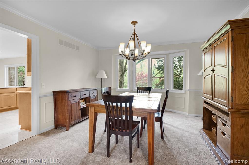 1663 Tacoma Drive Rochester Hills, MI 48306 - Photo 9 of 51