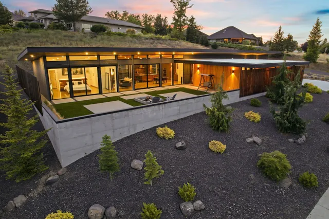 $1,249,000 | 7411 North Quamish Drive, Spokane, WA 99208