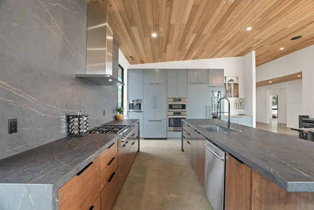 $1,249,000 | 7411 North Quamish Drive, Spokane, WA 99208