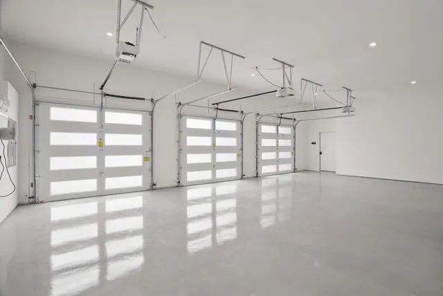 $1,249,000 | 7411 North Quamish Drive, Spokane, WA 99208