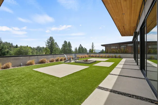 $1,249,000 | 7411 North Quamish Drive, Spokane, WA 99208