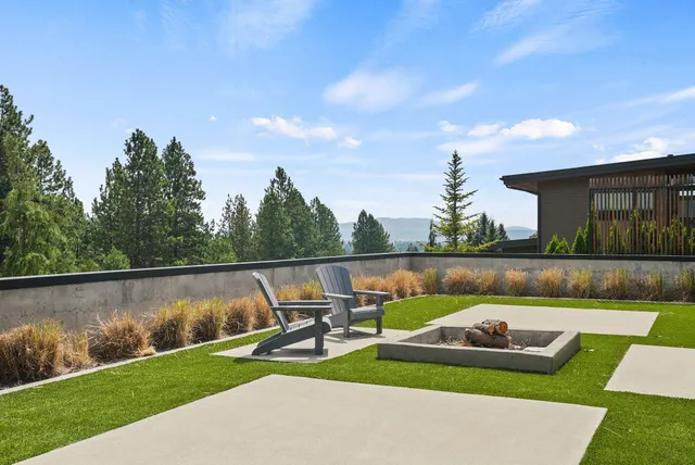 $1,249,000 | 7411 North Quamish Drive, Spokane, WA 99208