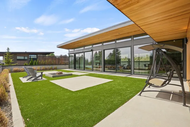 $1,249,000 | 7411 North Quamish Drive, Spokane, WA 99208