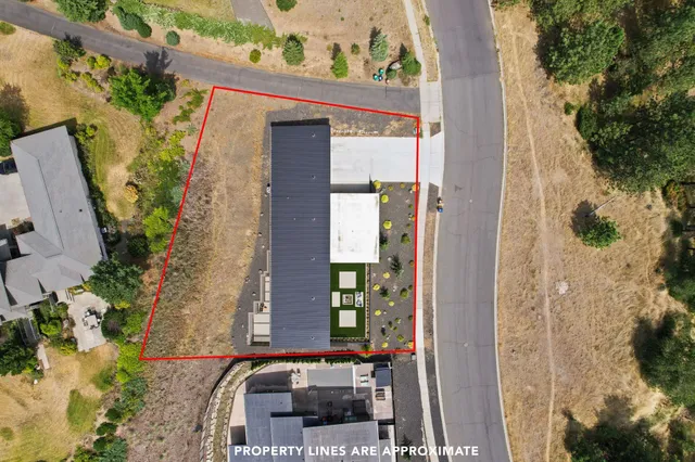 $1,249,000 | 7411 North Quamish Drive, Spokane, WA 99208