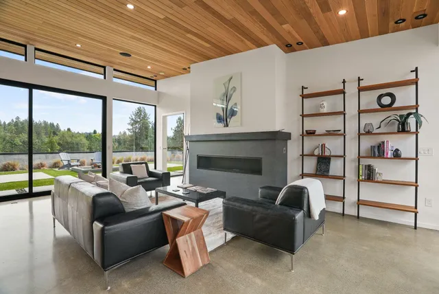 $1,249,000 | 7411 North Quamish Drive, Spokane, WA 99208