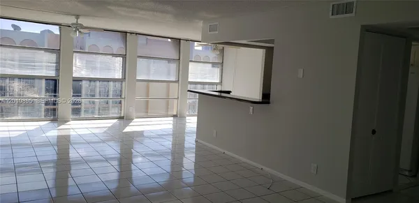 $1,900 | 851 Three Islands Boulevard, Unit 502, Hallandale Beach, FL 33009