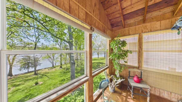 $868,000 | 251 Driftwood Drive, Cadiz, KY 42211